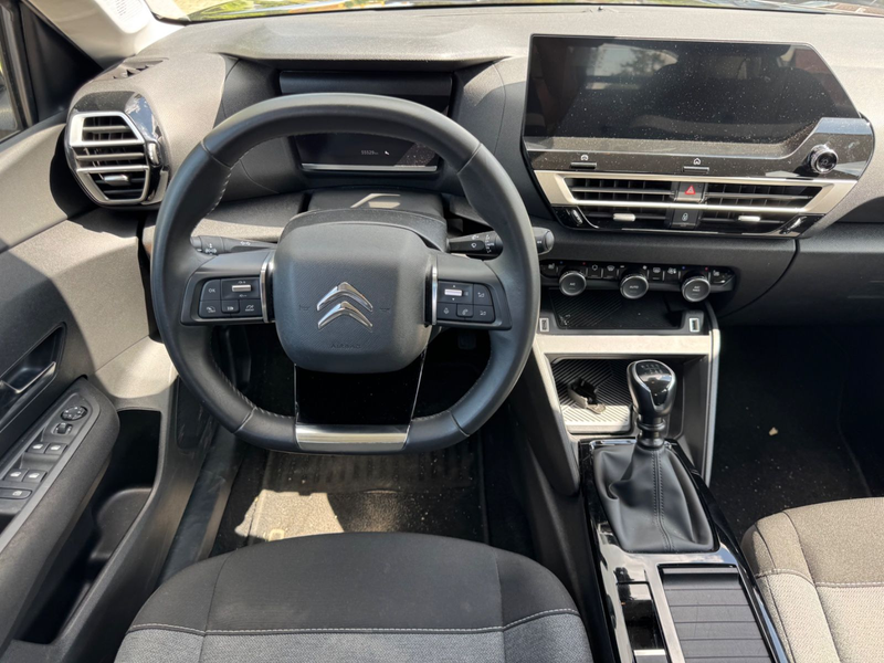 Citroen C4 Lim. 1.2 Feel *Full-LED*Guter Zustand*wenigKM — photo 9