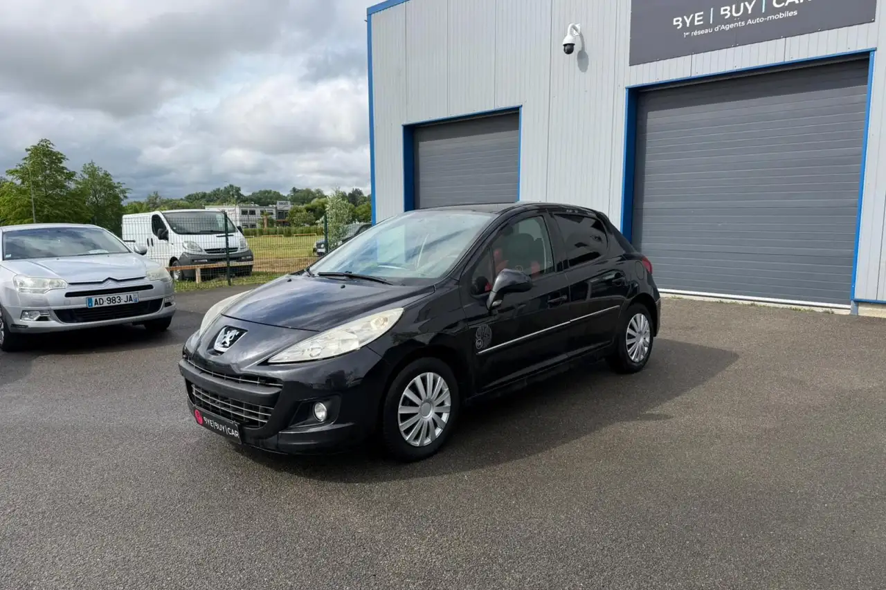 Peugeot 207 1.6 HDI 90CH SÃ©rie 64 GARANTIE 12 MOIS