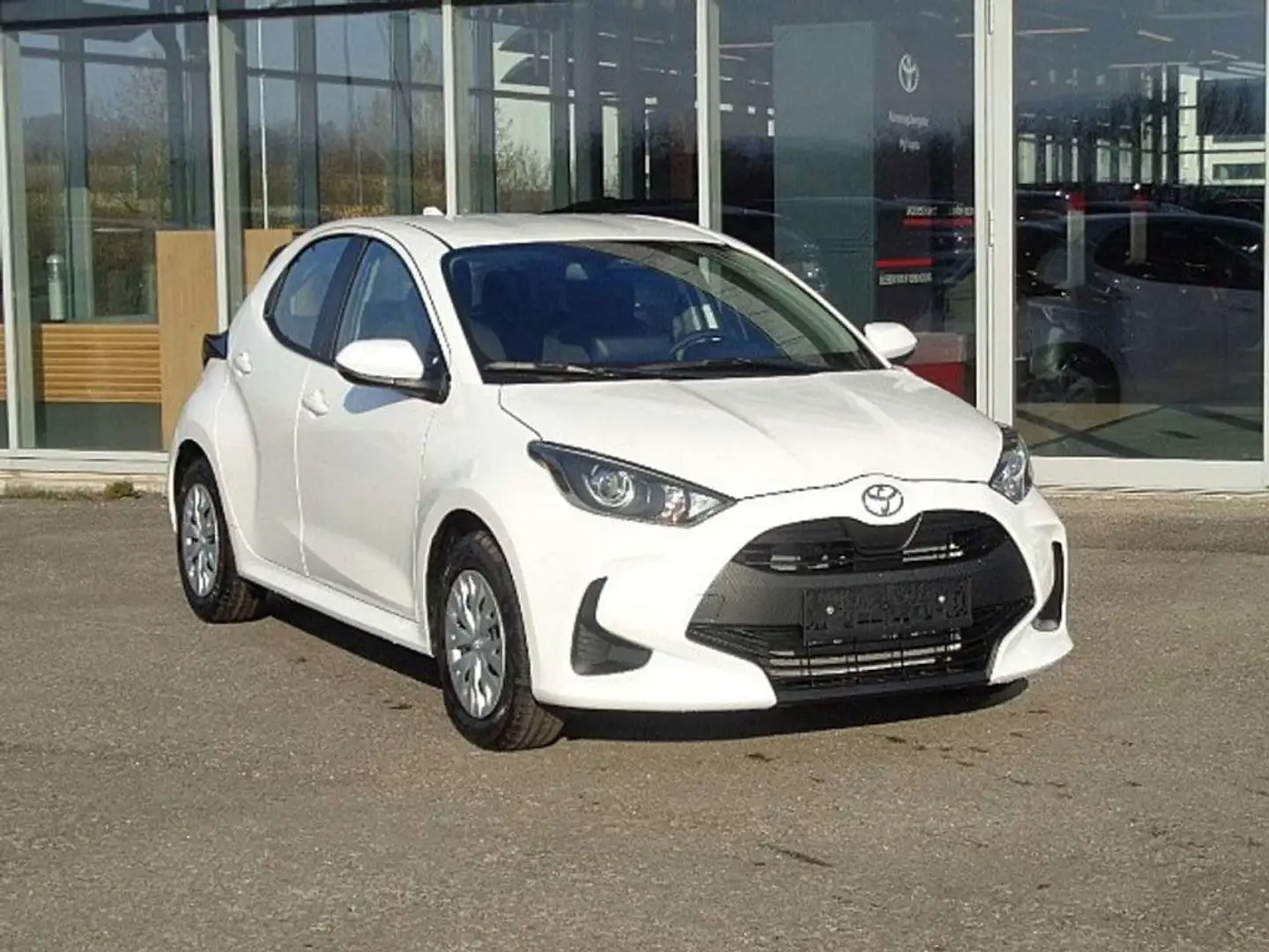 Toyota Yaris 1,5 VVT-i Hybrid Active *AKTION* *PROMPT* Weiß - 2