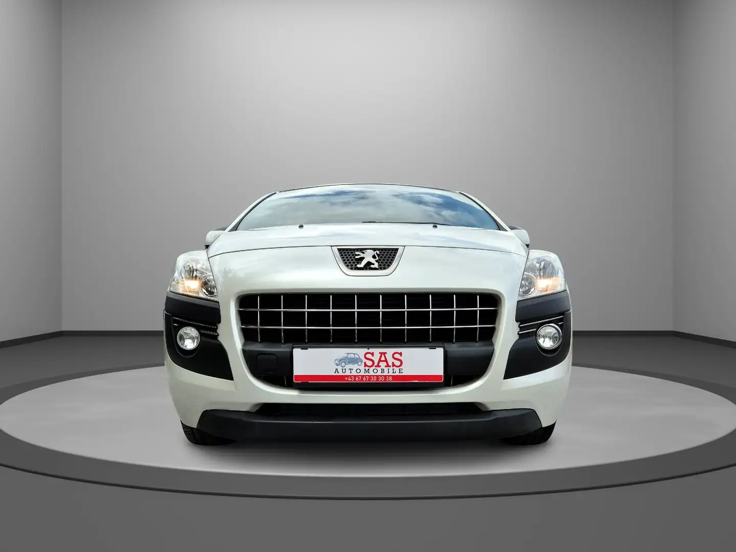 Peugeot 3008 3008 1,6 HDi 115 FAP Professional Line Weiß - 2