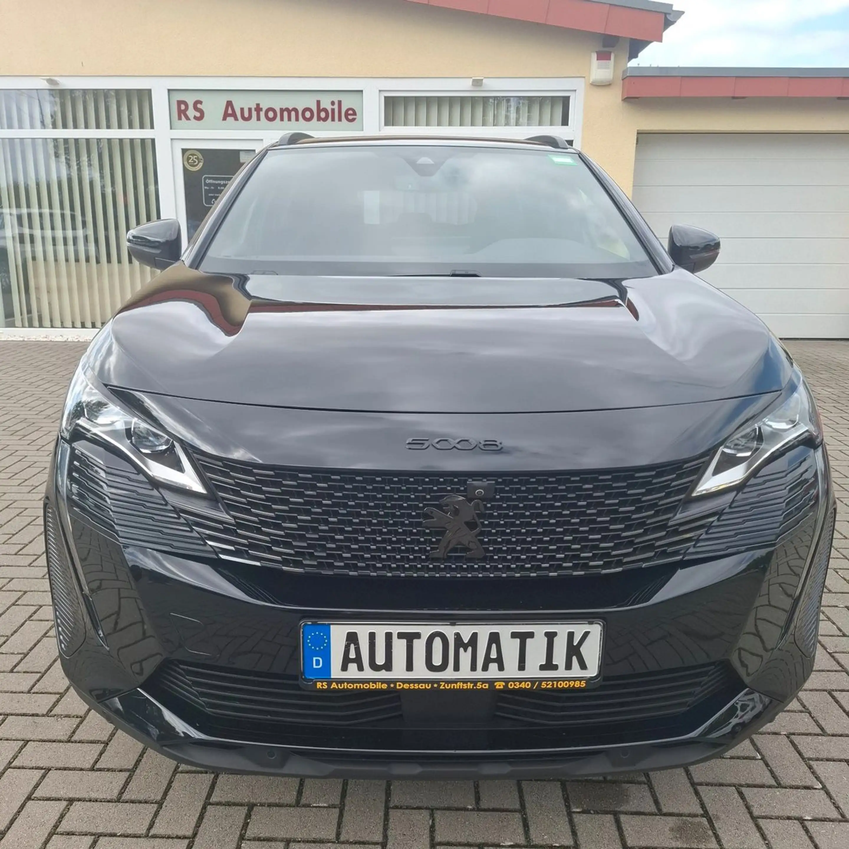 Peugeot 5008 Hybrid 136 GT
