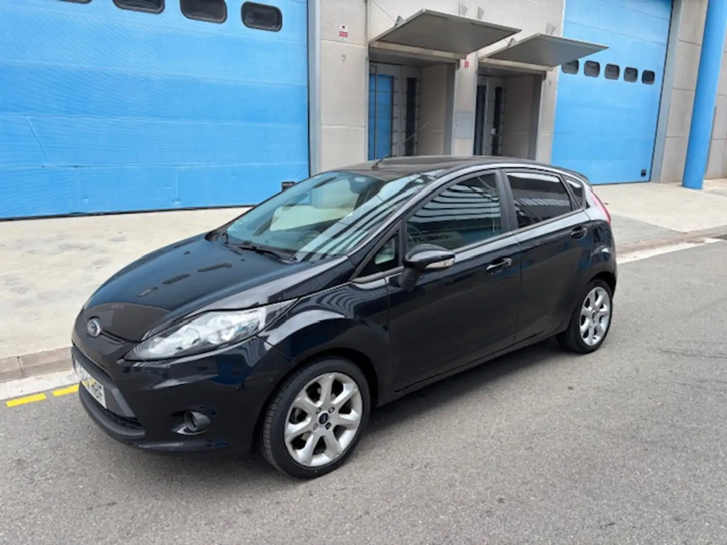 Ford Fiesta 1.6TDCi Sport Negro - 1