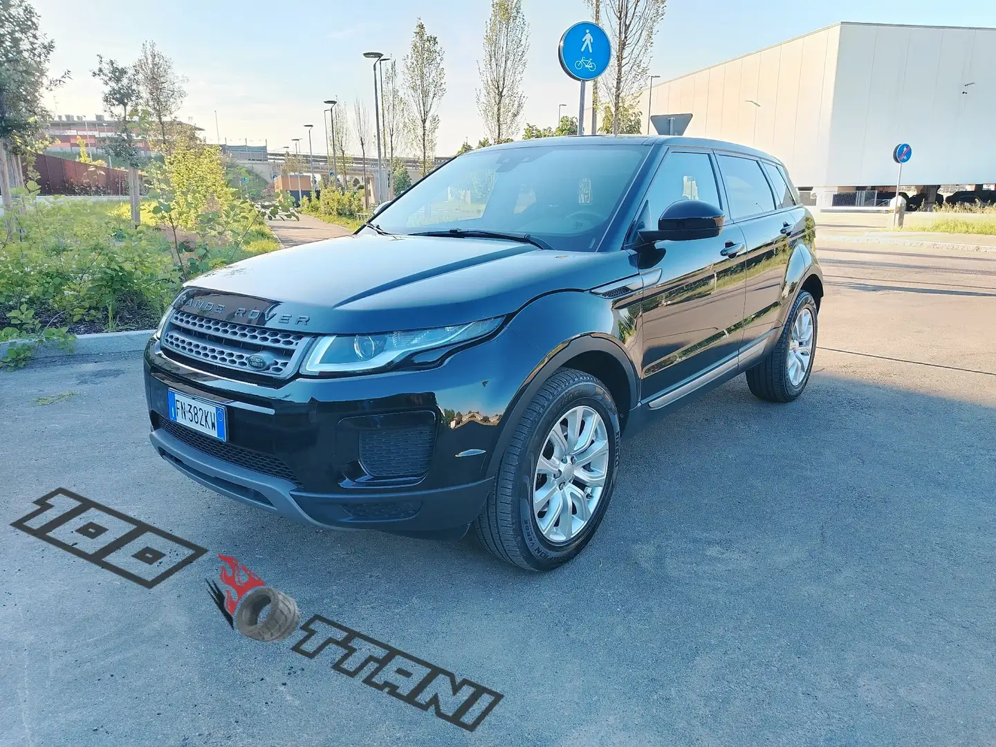 Land Rover Range Rover Evoque 5p 2.0 td4 HSE 4x4 MANUALE Nero - 1