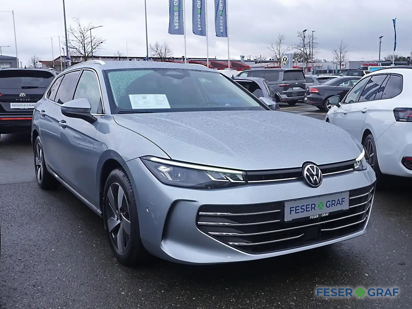 Volkswagen Passat Variant Business 1.5eTSI DSG AHK ACC 17" Silber - 2