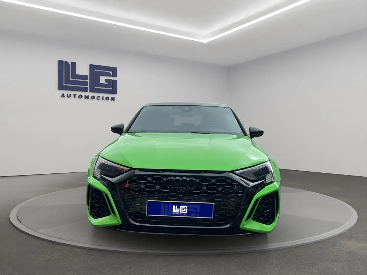 Audi RS3 Sportback quattro S tronic 294kW Vert - 2