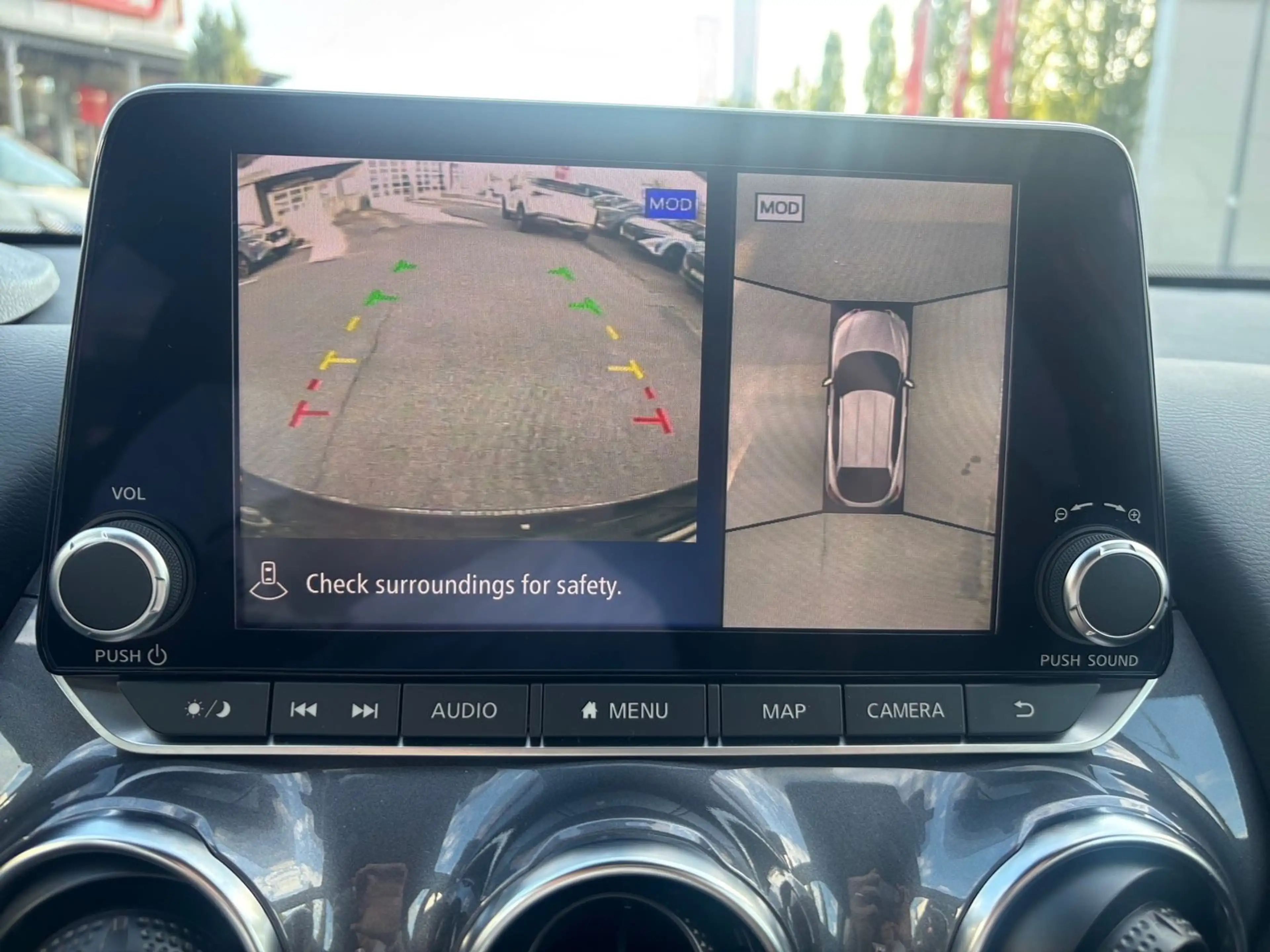Nissan Juke 1.6 Hybrid 4AMT Automatik N-Connecta — photo 14