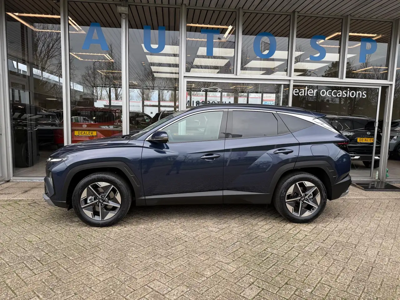 Hyundai TUCSON 1.6 T-GDI MHEV Comfort 161PK / NAVIGATIE / ELEKTRI 3