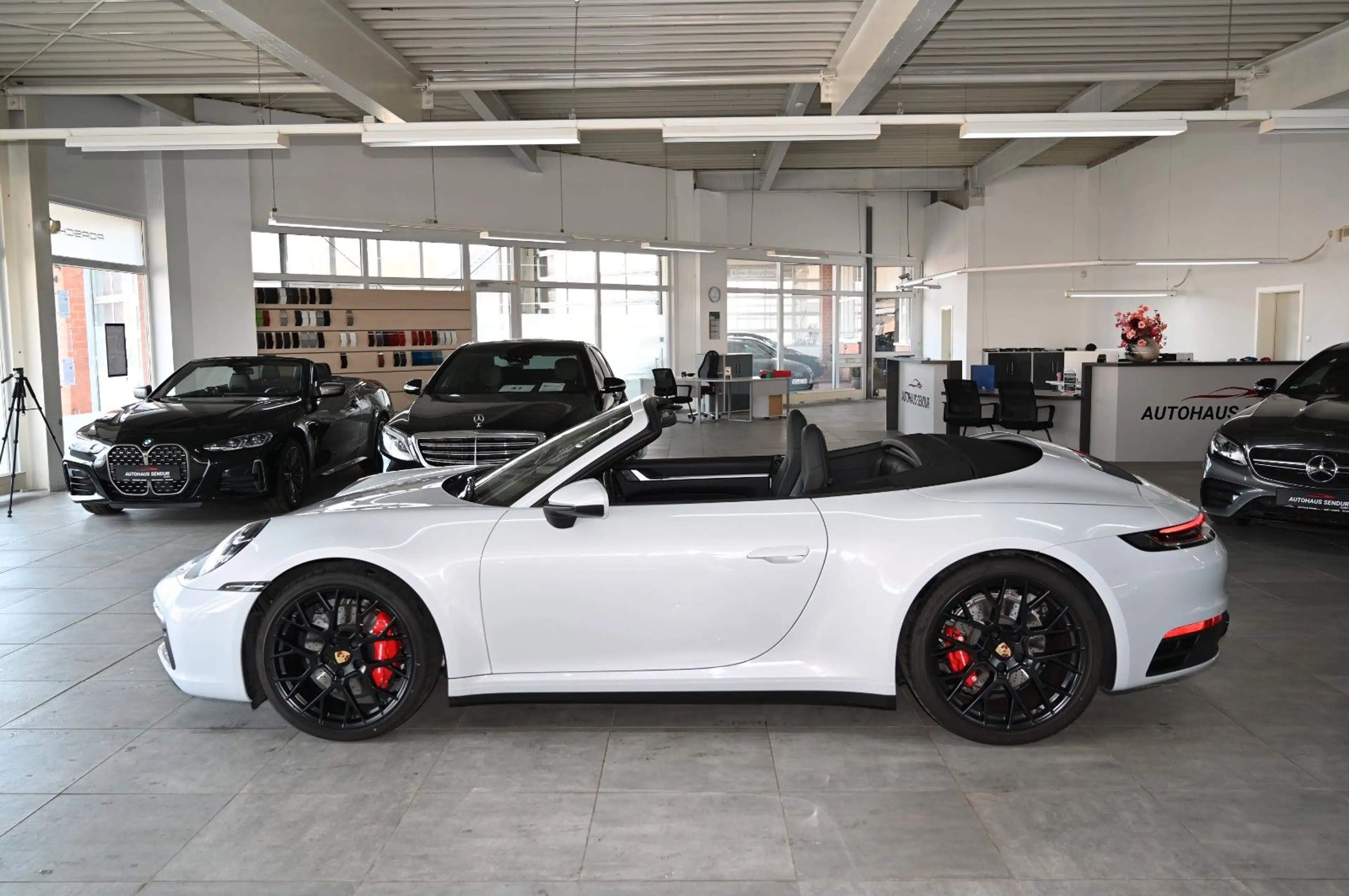 Porsche 992 911 Carrera 4S Cabriolet/ LIFT/CHRONO/HA-LENKUNG — photo 3