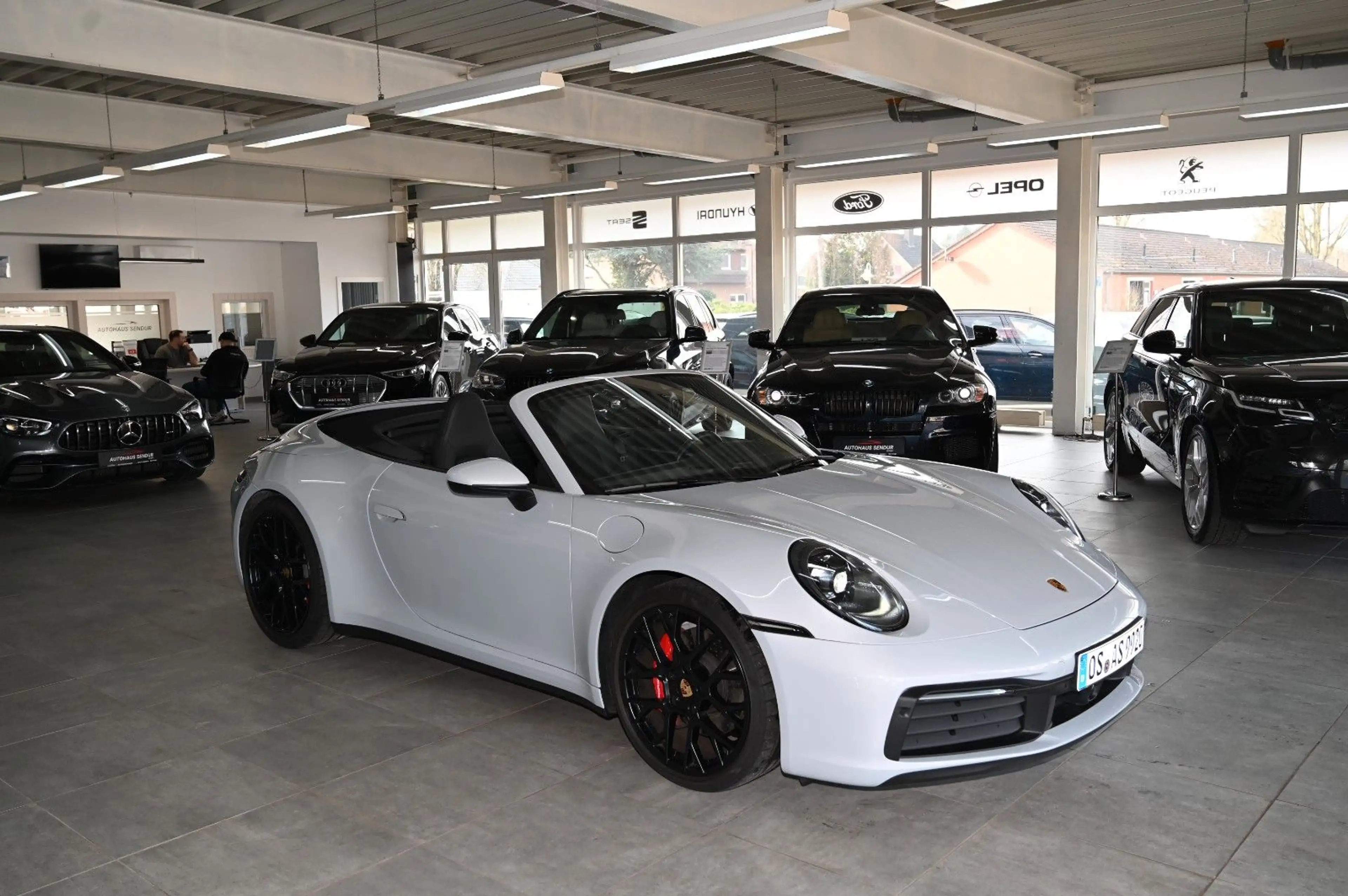 Porsche 992 911 Carrera 4S Cabriolet/ LIFT/CHRONO/HA-LENKUNG — photo 9