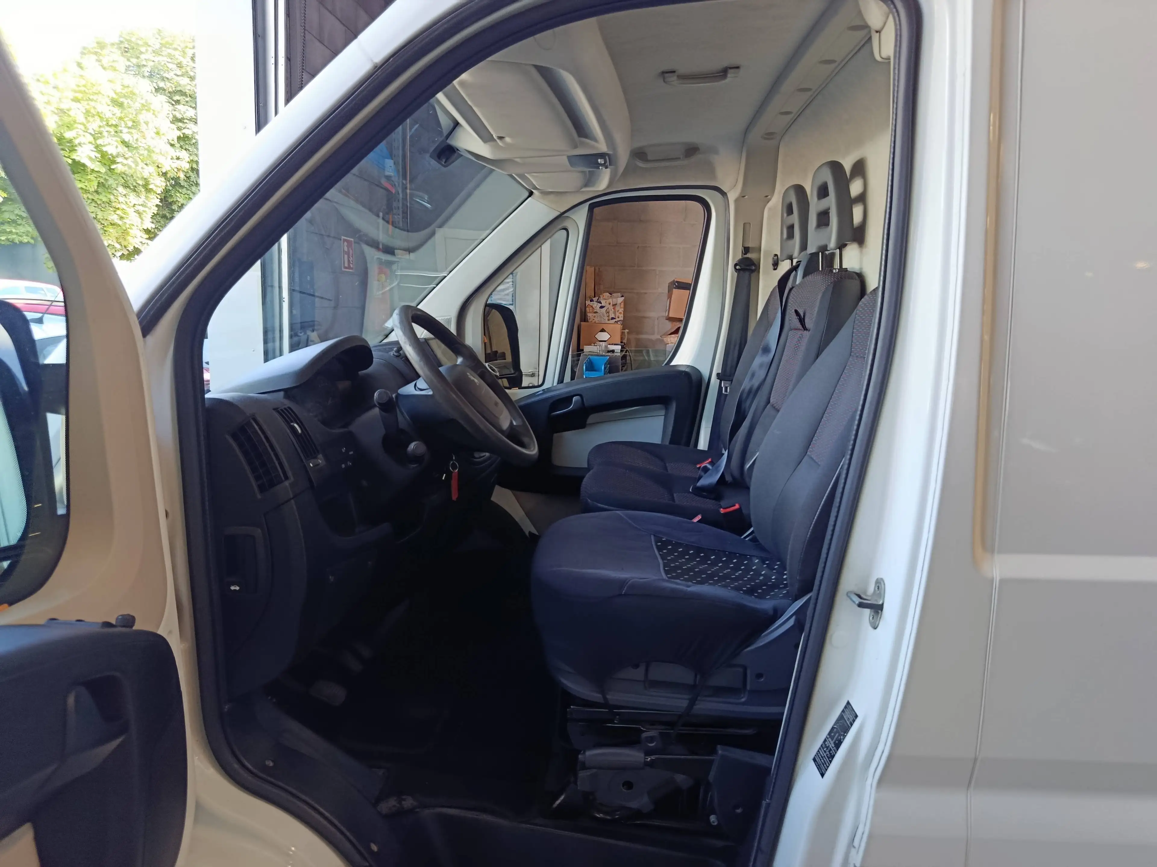 Peugeot Boxer 2.2 HDi L2H2 Pack CD-Airco — photo 9
