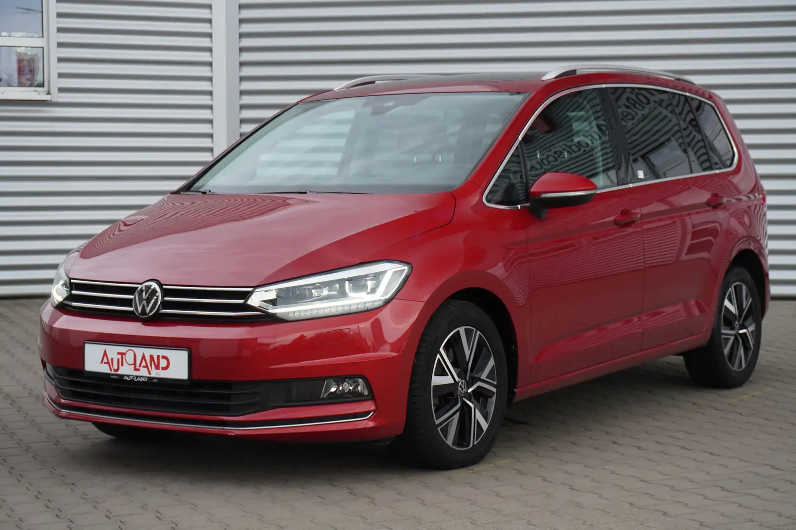 Volkswagen Touran 1.5 TSI DSG Highline LED Navi ACC PDC Rot - 2