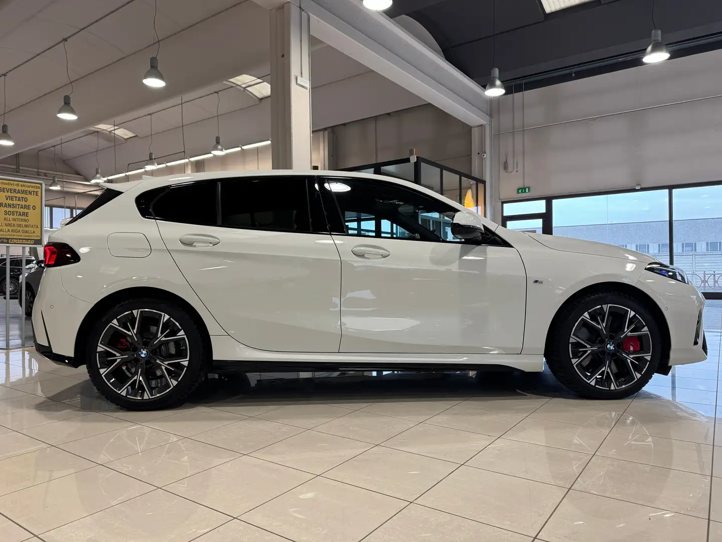 BMW 118 d MSport Pro PRONTA PREZZO REALE SOLO 13.000 KM Bianco - 2