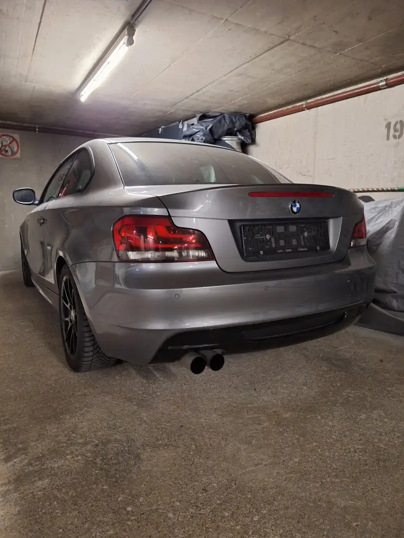BMW 120 120i Coupé - 2