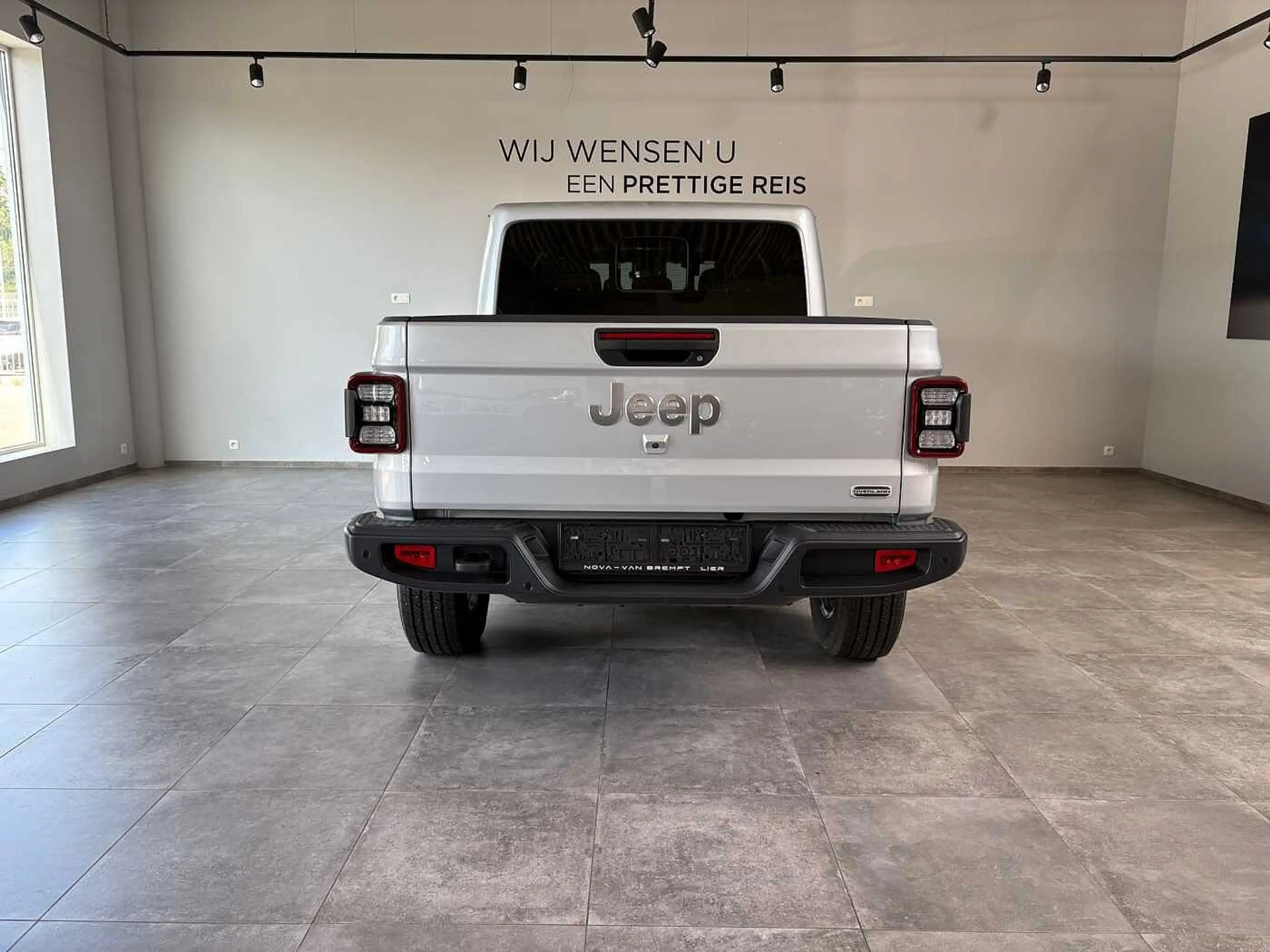 Jeep Gladiator CRD L VRACHT € 57.769 + BTW 3.0 V6 4WD ATX Overlan — photo 5