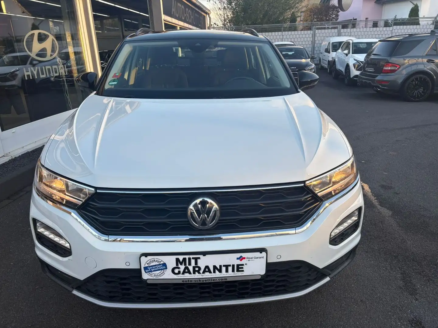 Volkswagen T-Roc Style,Panor,Navi,ACC,Bluet,PDC,Scheckh. Weiß - 2