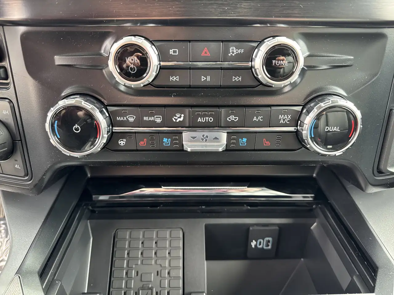 Ford F 350 снимка Ford F 350