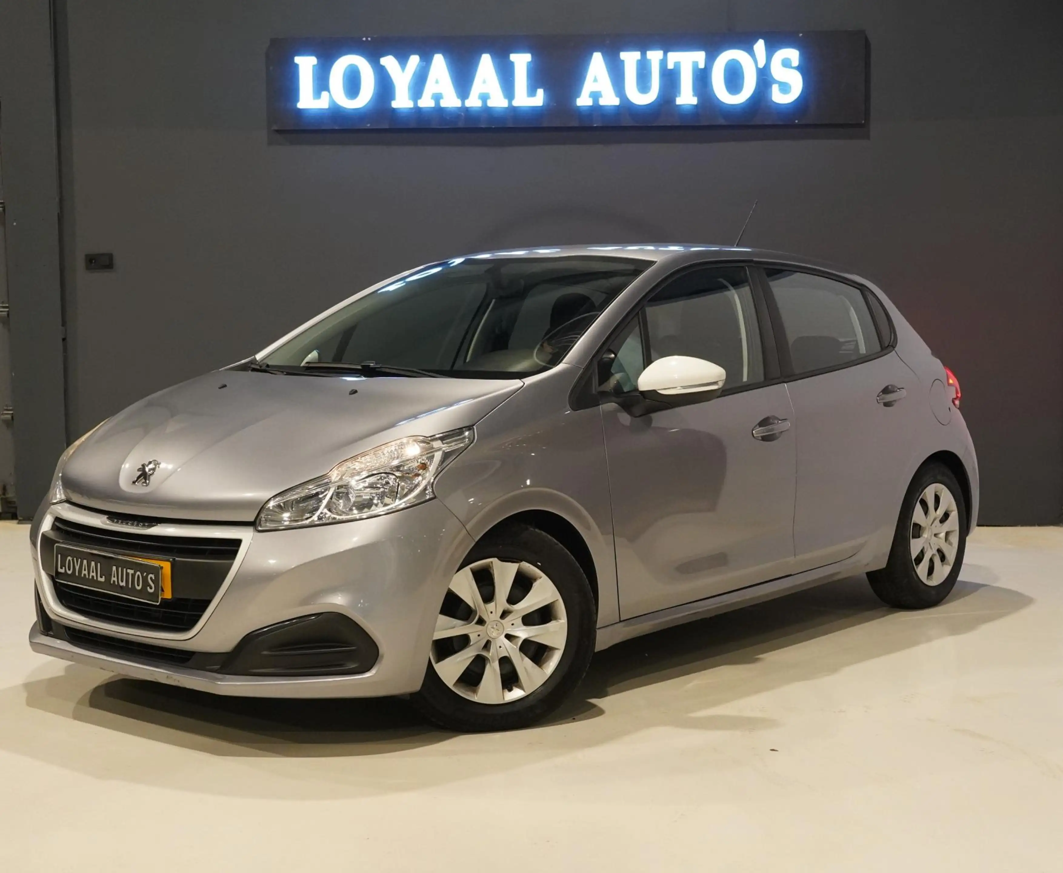 Peugeot 208 1.2 PureTech Like | CRUISE | AIRCO | BLEUTOOTH | E — photo 3