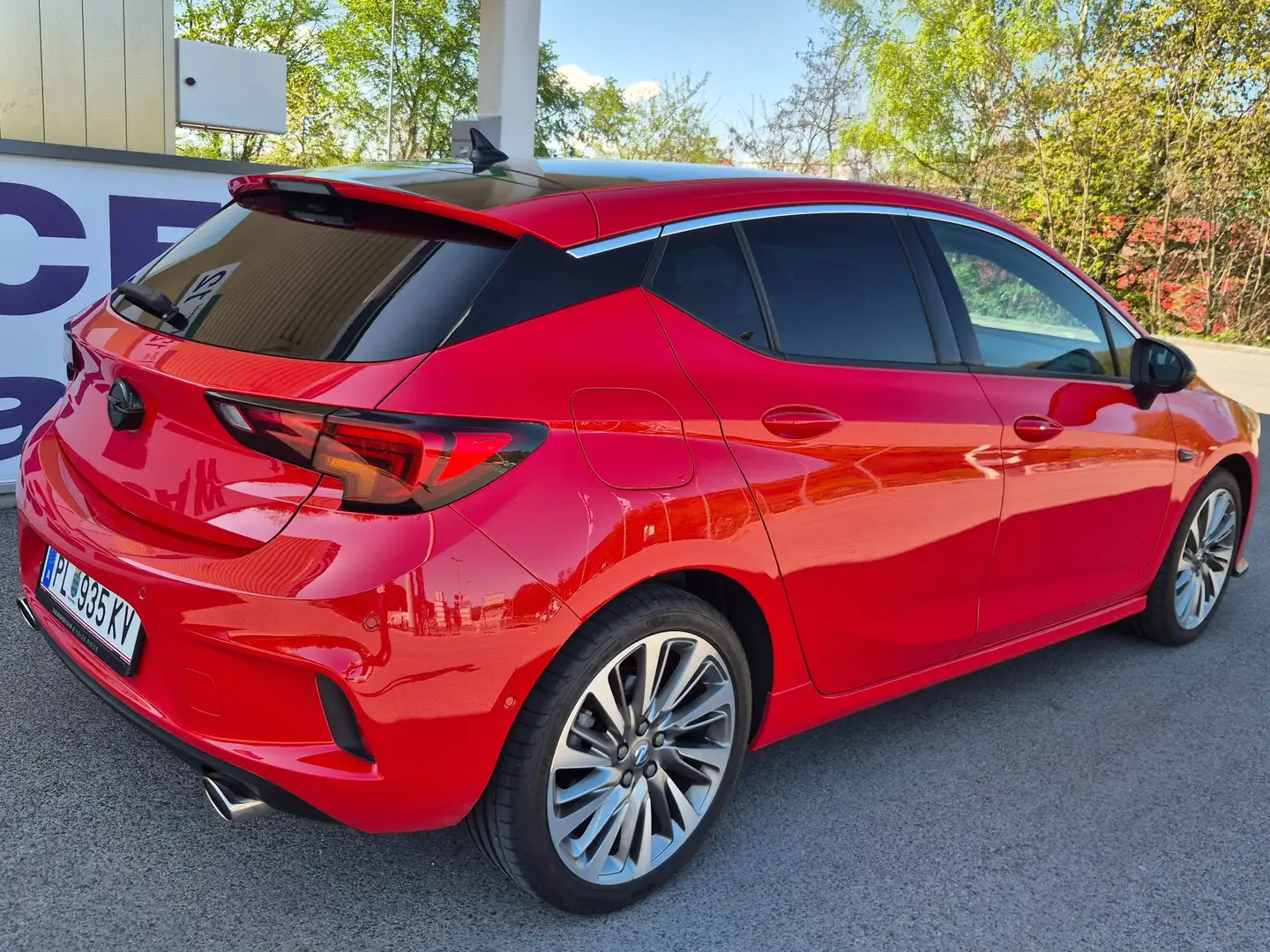 Opel Astra 1,4 Turbo Rot - 2