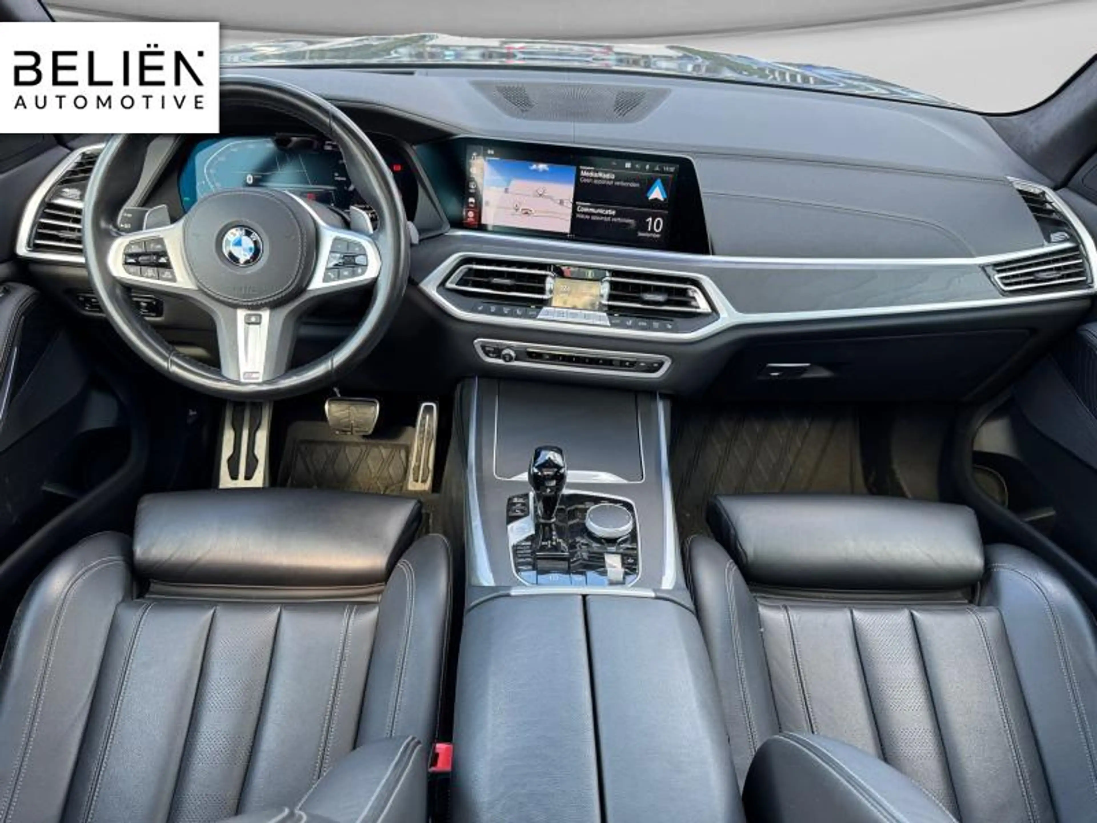 BMW X7 40i xDrive — photo 8