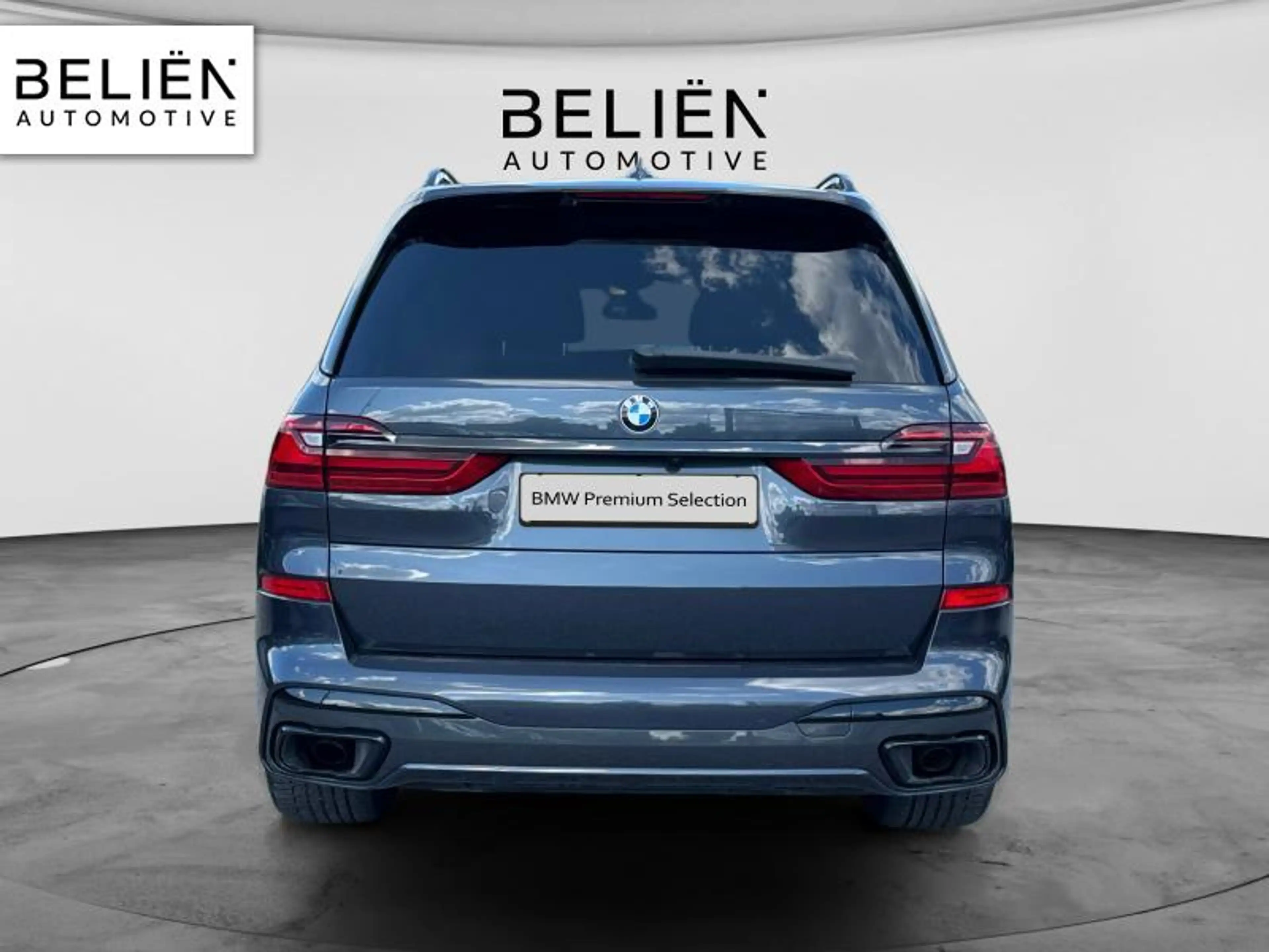 BMW X7 40i xDrive — photo 4
