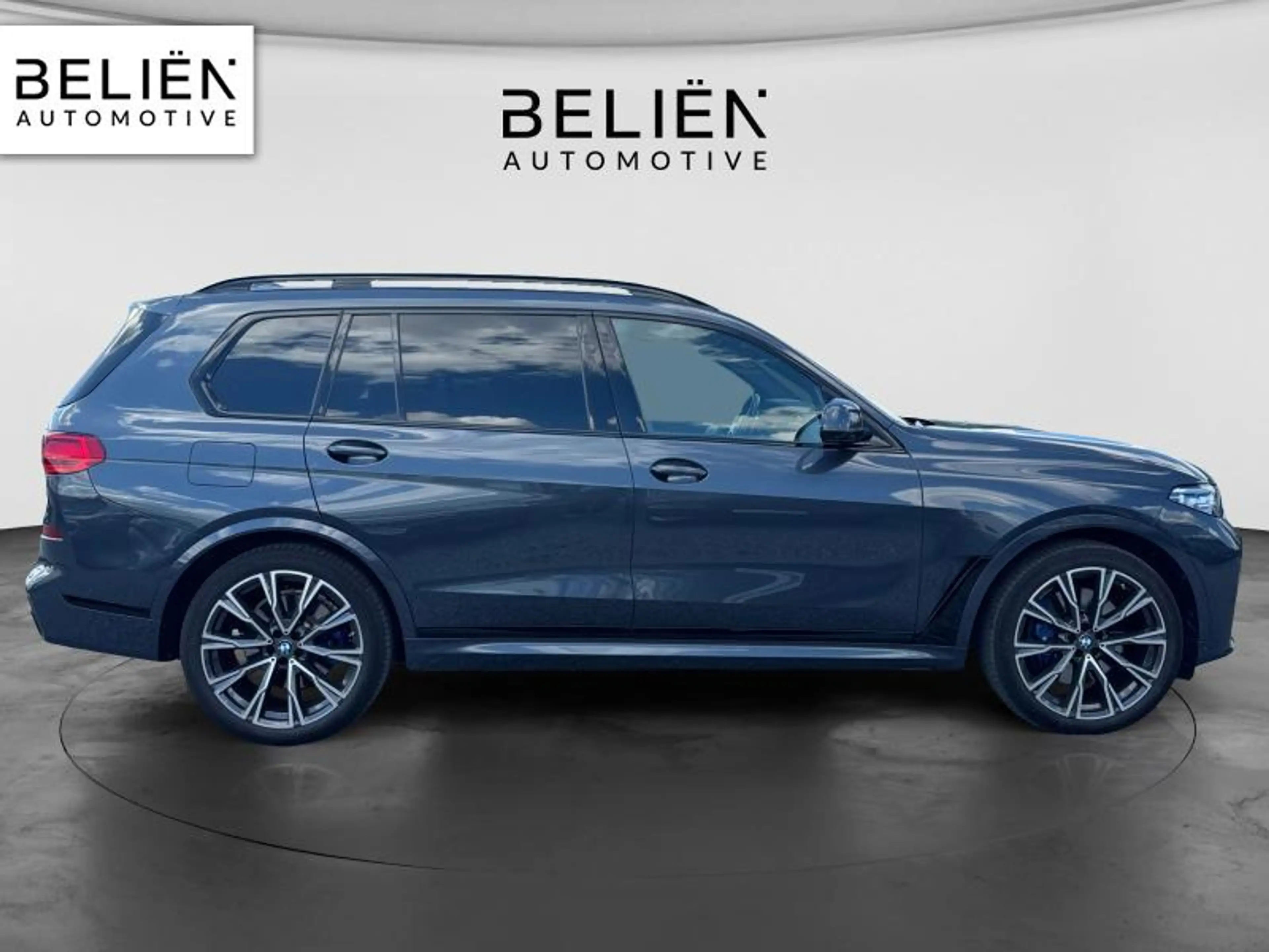 BMW X7 40i xDrive — photo 6