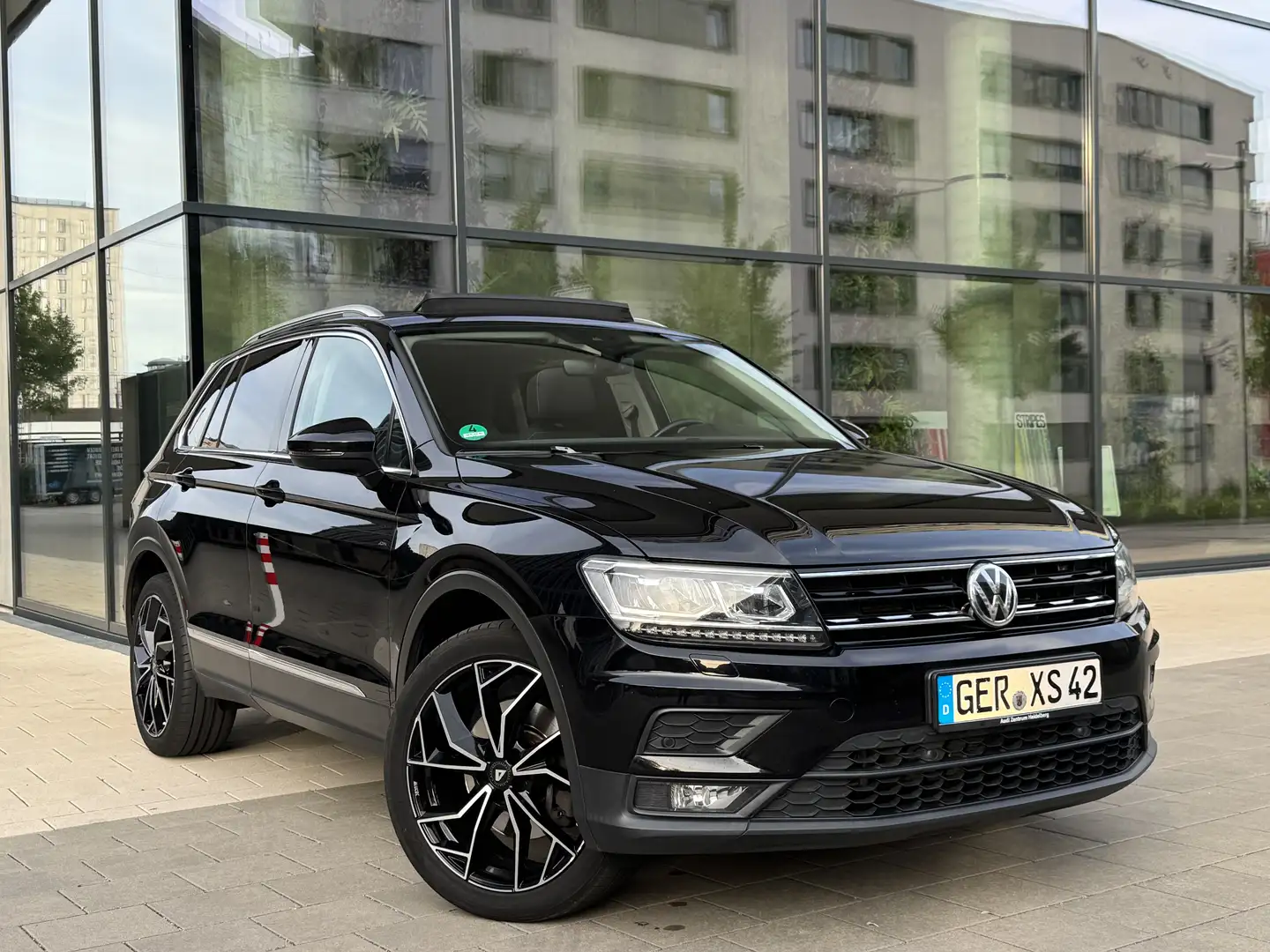 Volkswagen Tiguan Join Start-Stopp 4Motion Schwarz - 2