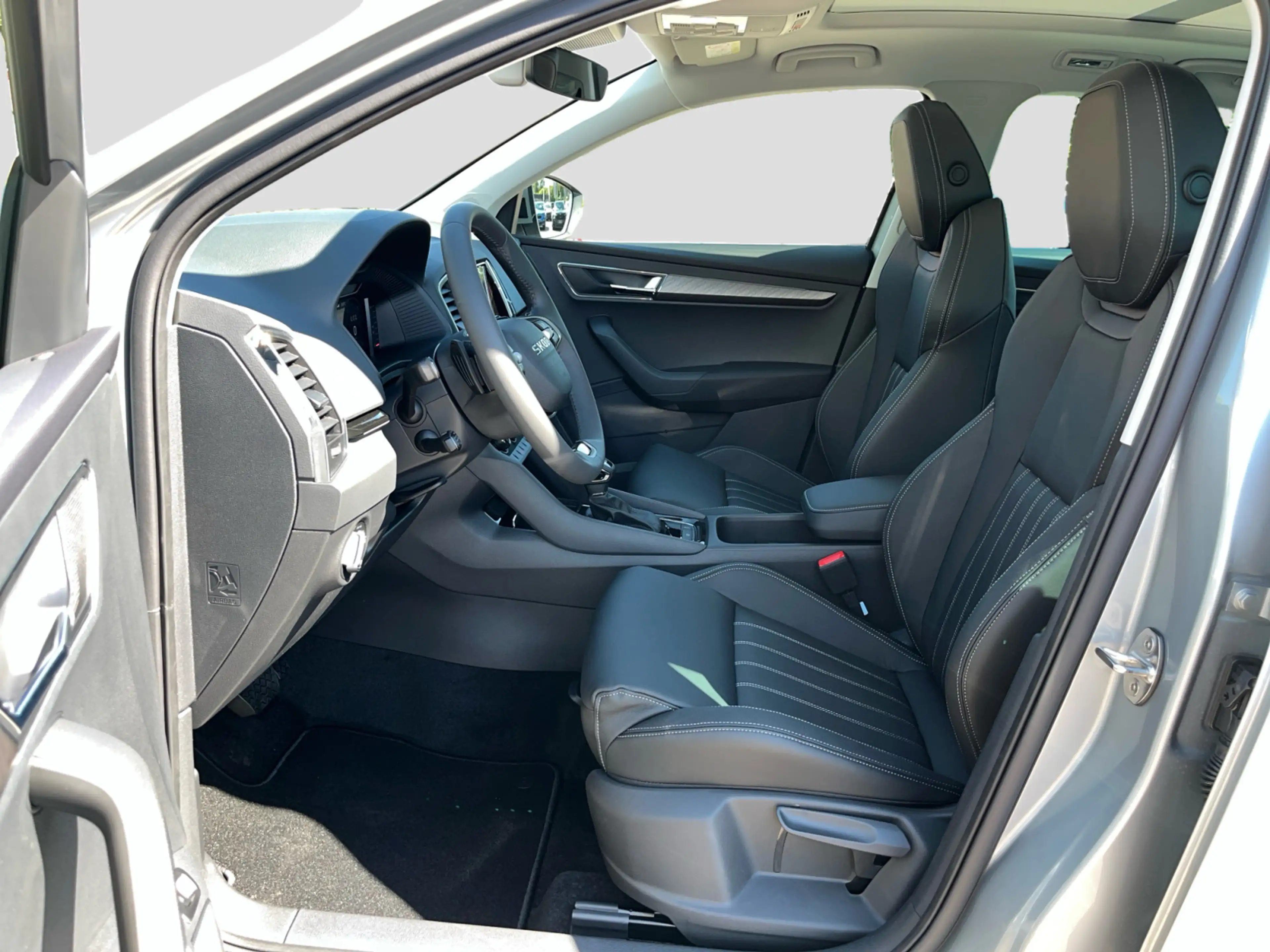 Skoda Karoq Balance 1,5 TSI DSG Navi LED Klimaaut AHK — photo 10