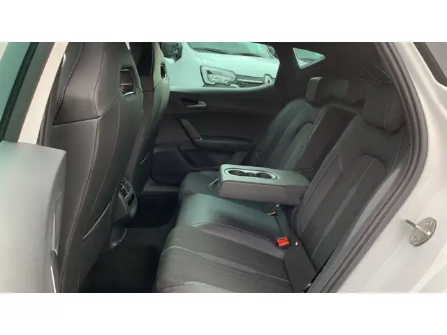 Cupra Leon view 11