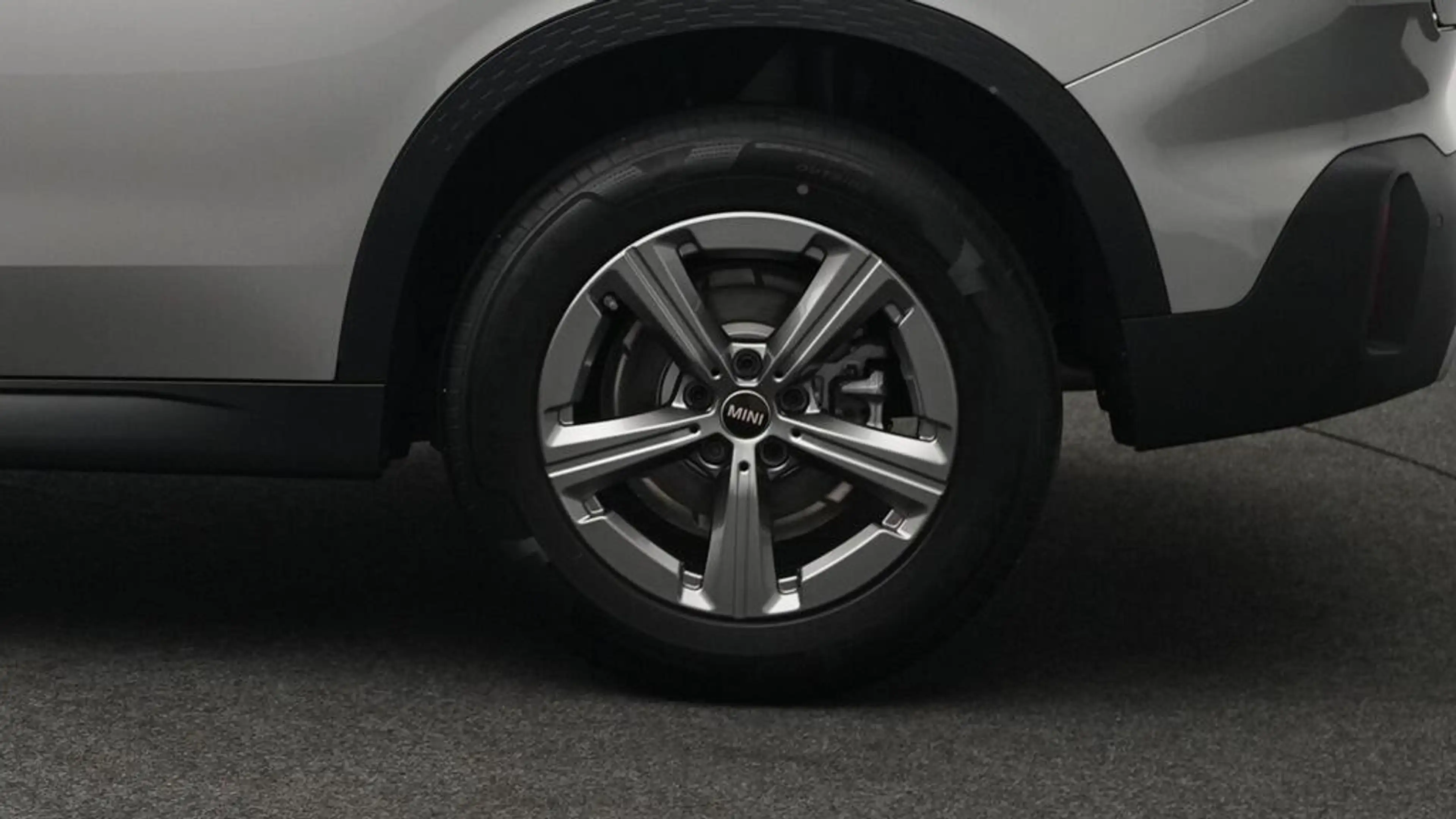 MINI Countryman C Classic Trim — photo 10