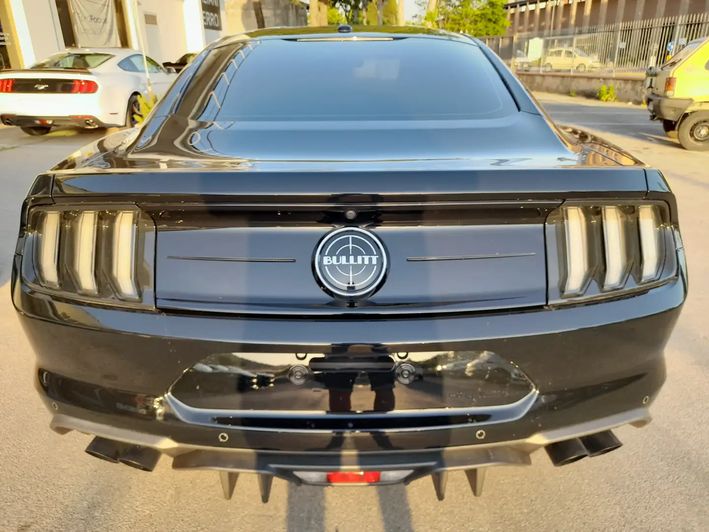 Ford Mustang BULLITT NERO-Shadow black-km.4473-IVA ESPOSTA Zwart - 1