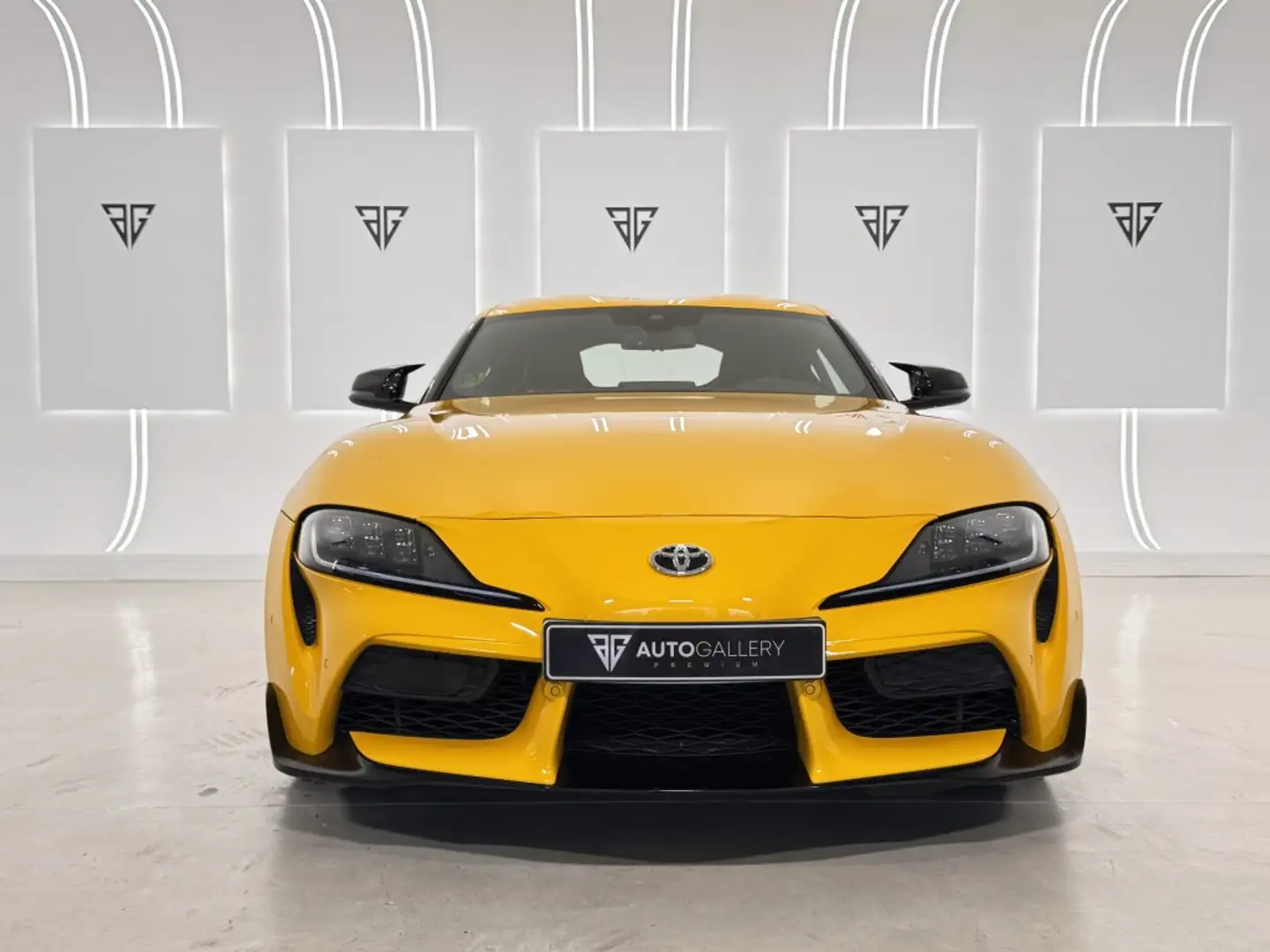 Toyota Supra GR 3.0 Performance Aut. Amarillo - 2