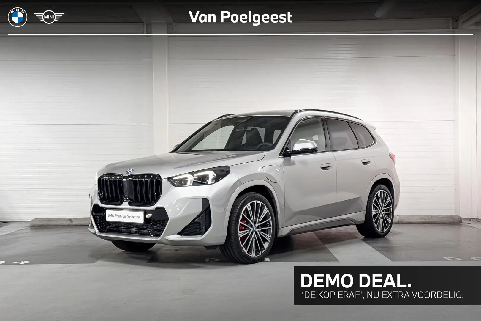 BMW X1 xDrive30e | M-Sport Pro | Travel Pack | Innovation Grijs - 1