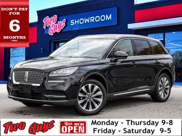 Reserve 2.0L AWD | Pano | Nav | Luxury Pkg |