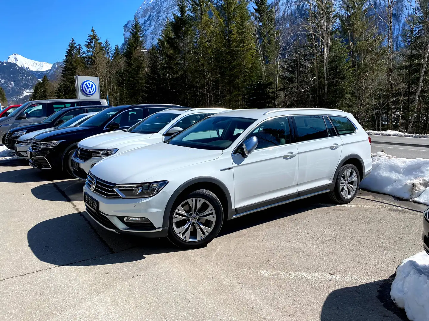 Volkswagen Passat Alltrack Passat Alltrack BMT 2,0 TDI SCR 4Motion DSG Weiß - 1