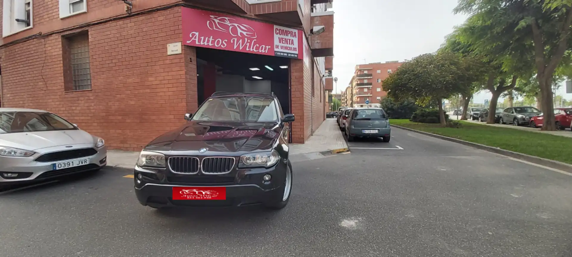 BMW X3 xDrive 20d Noir - 1