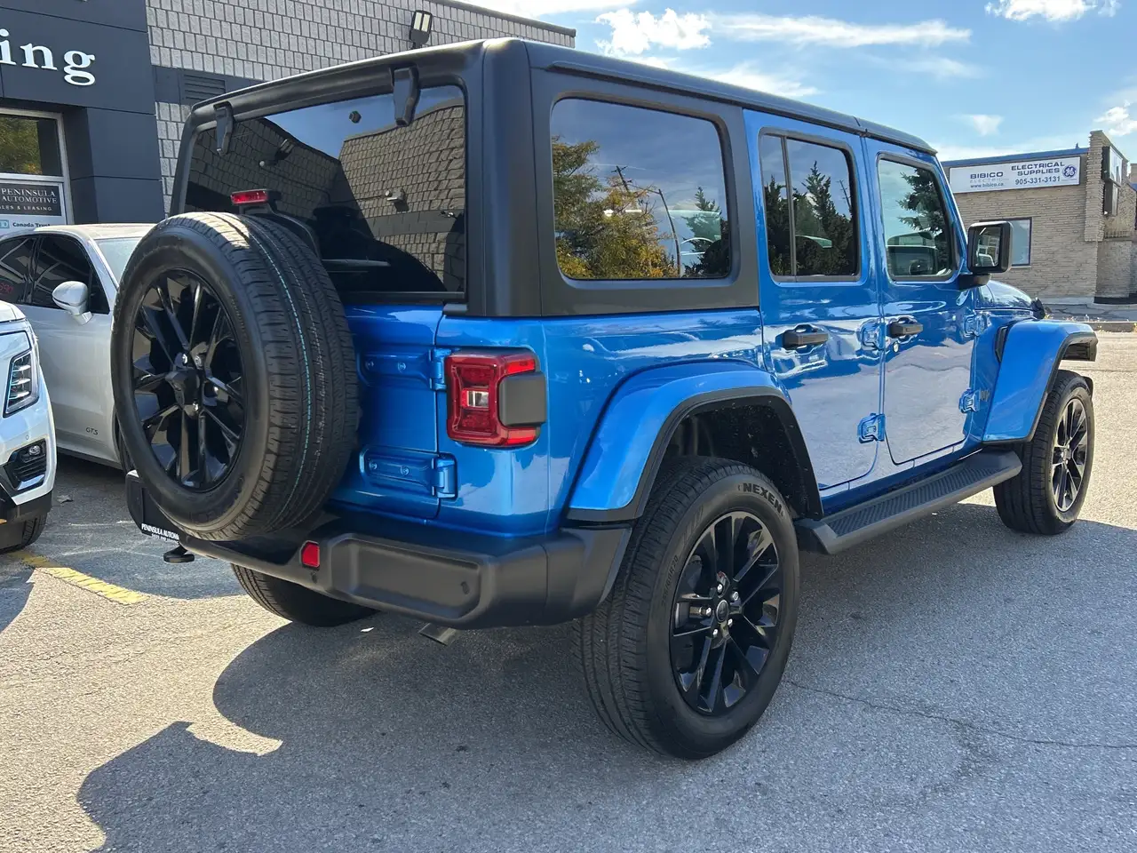Jeep Wrangler снимка Jeep Wrangler