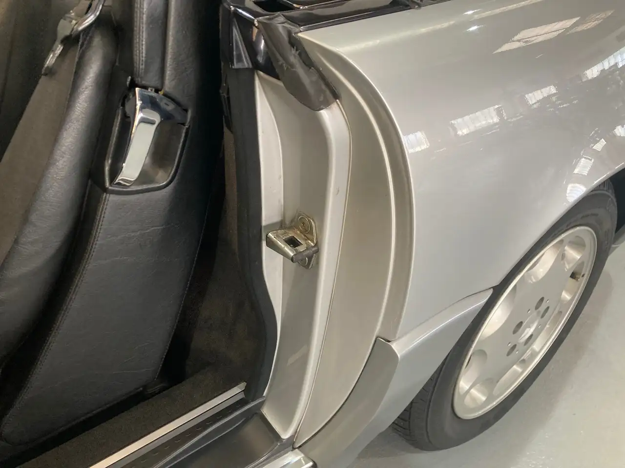 Mercedes-Benz SL 300 Roadster de 1991 avec Hard-top en stock en France, foto 10
