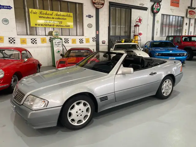 Mercedes-Benz SL 300 Roadster de 1991 avec Hard-top en stock en France