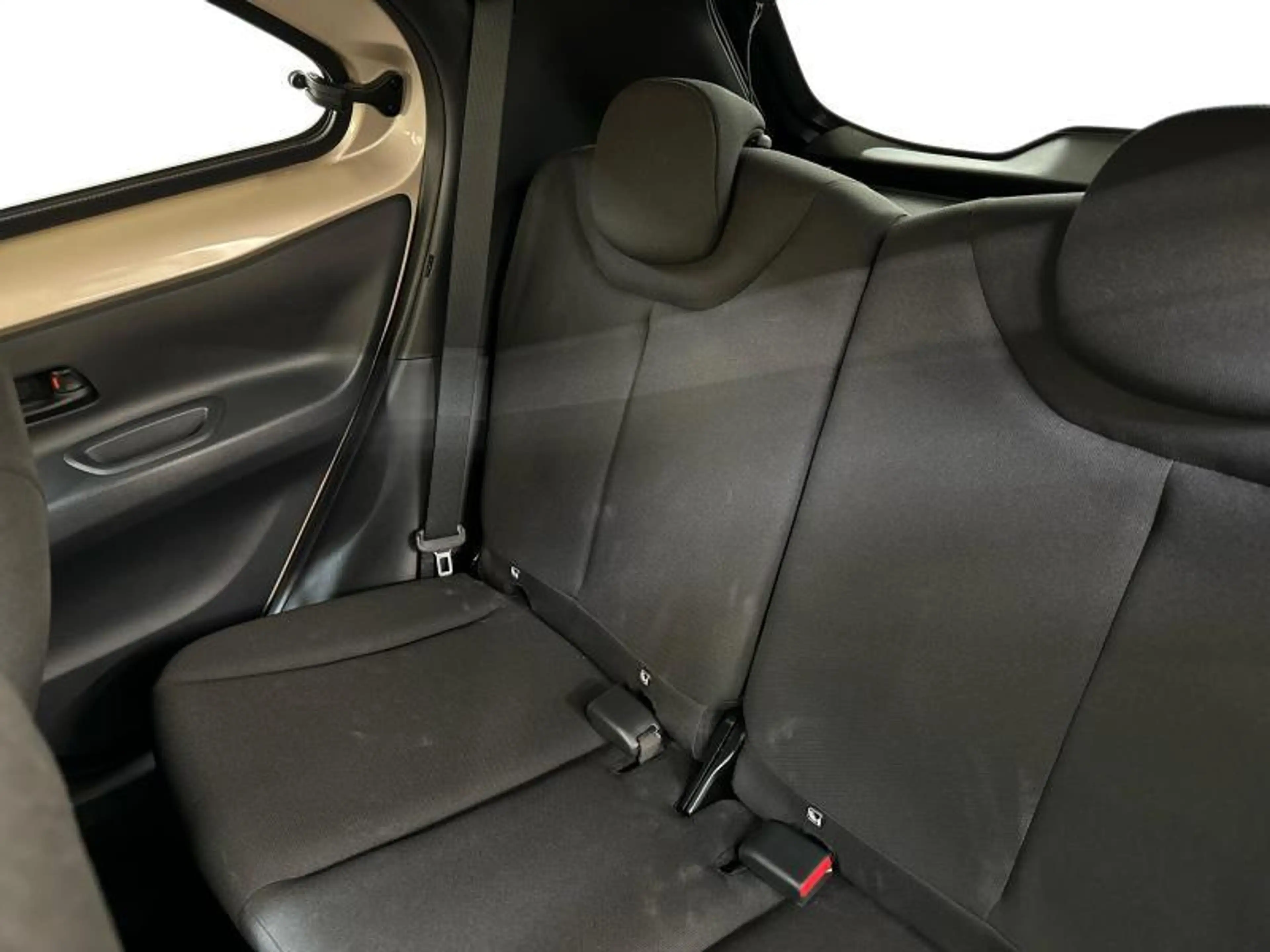 Toyota Aygo X AT Pulse | carplay | camera — photo 12