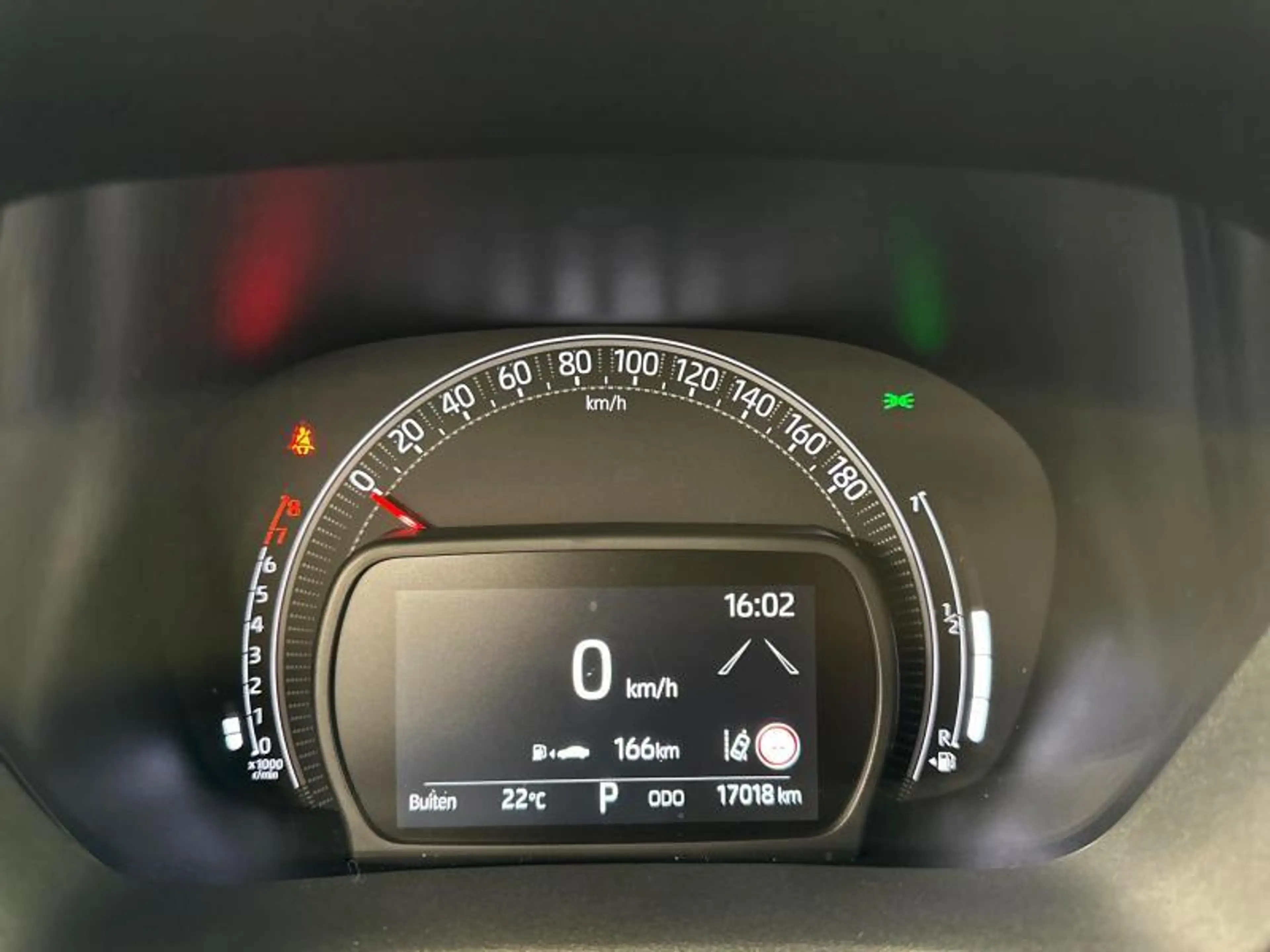 Toyota Aygo X AT Pulse | carplay | camera — photo 14