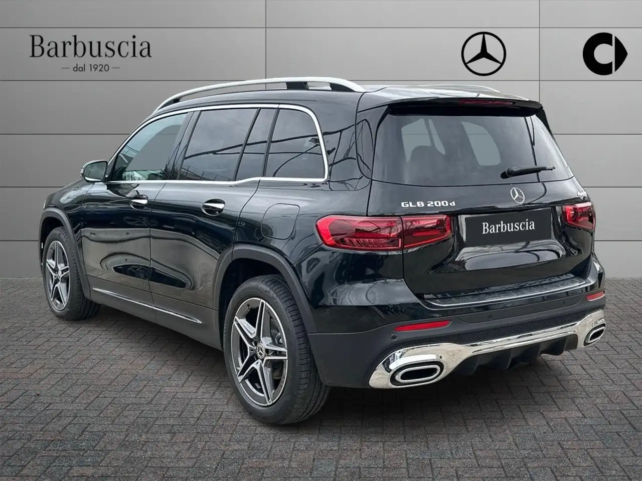 Mercedes-Benz GLB 2026
