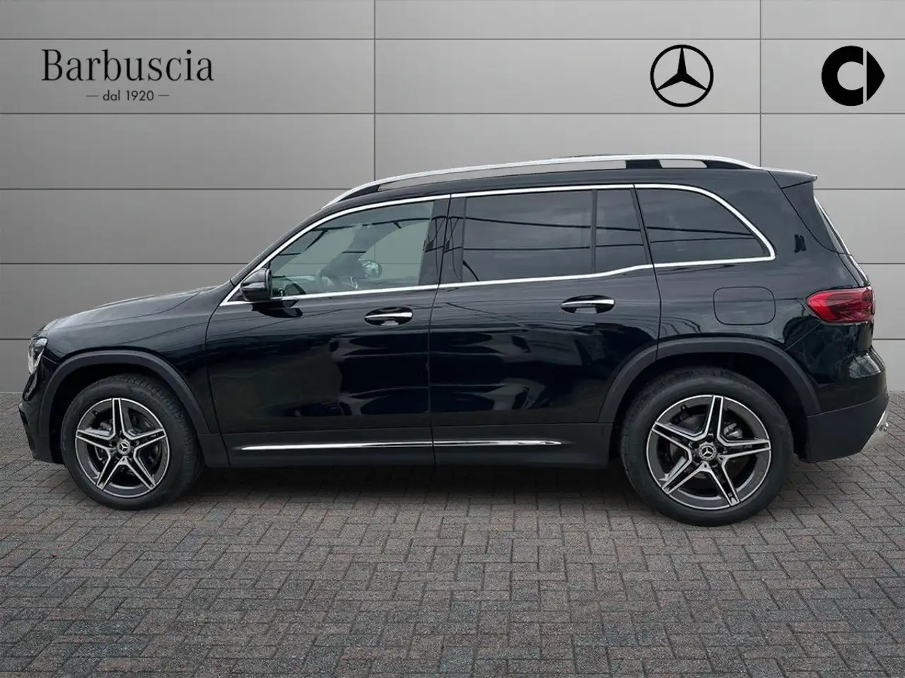 Mercedes-Benz GLB 2026