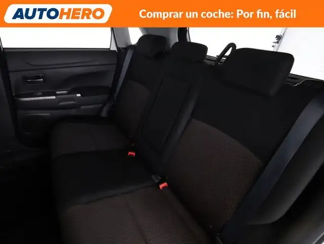 Mitsubishi ASX view 15