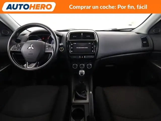 Mitsubishi ASX view 13