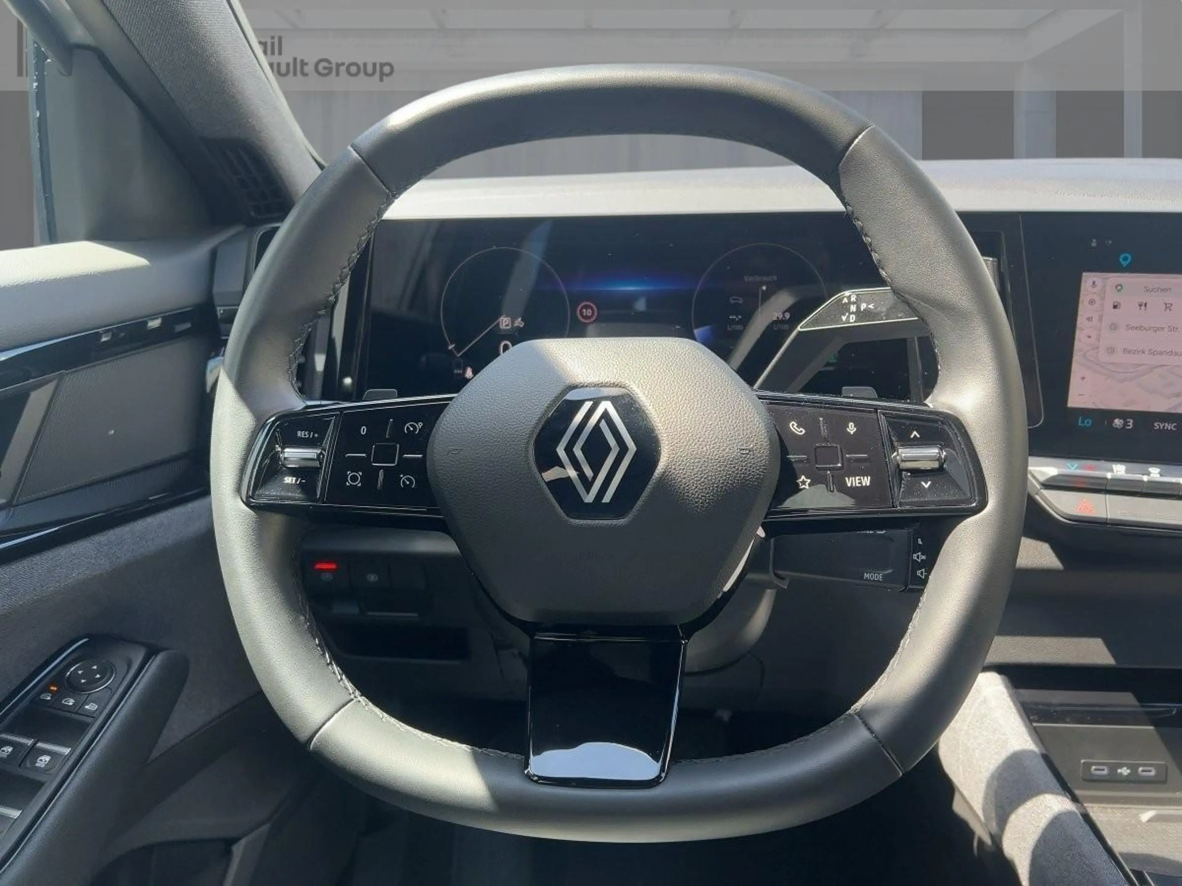 Renault Austral 1.3 TCE 160 EVOLUTION — photo 11