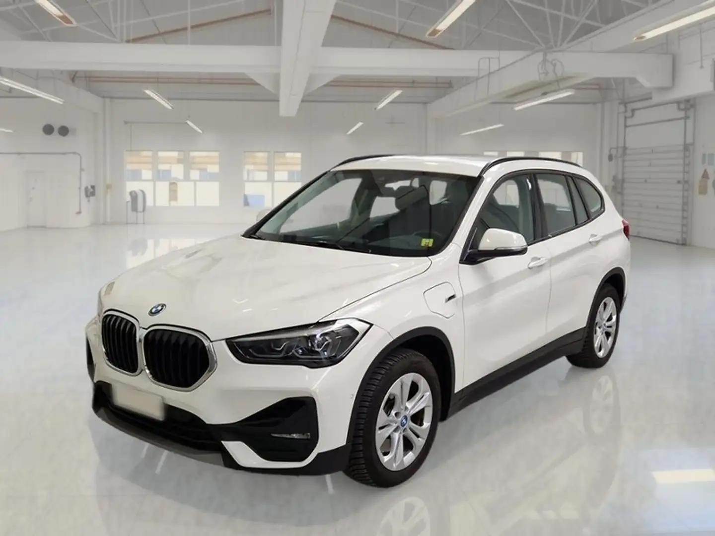 BMW X1 xDrive 25e Business Advantage automatico - 1