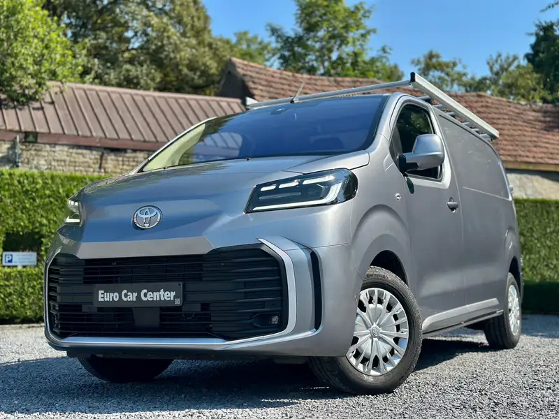 Toyota Proace 2.0d 3pl. / CARPLAY / ZETEL VERW. / DIGITAL COCKPIT /