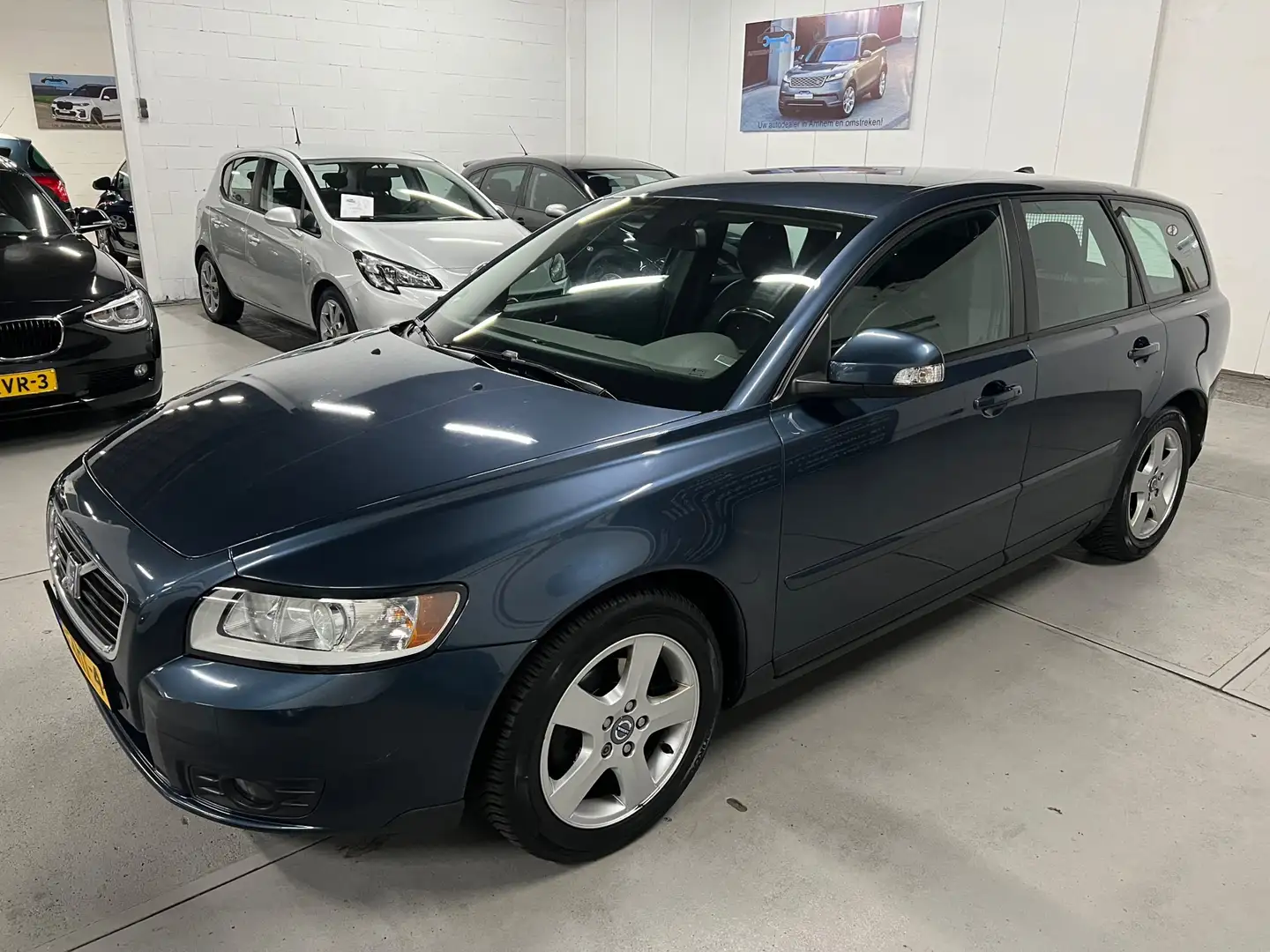 Volvo V50 1.6D S/S Sport Drive TREKHAAK / NAP / LM VELGEN Blau - 2