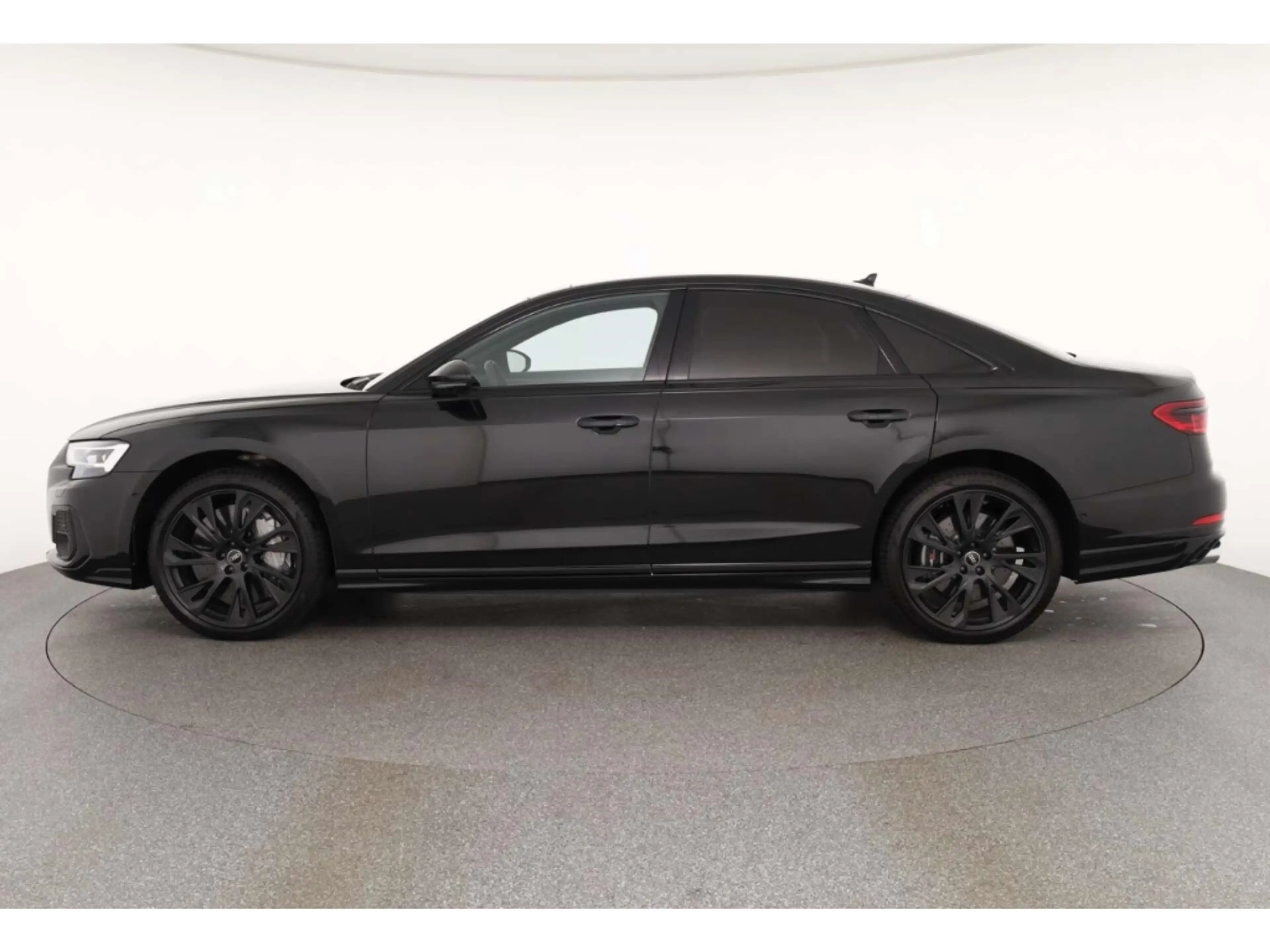 Audi S8 TFSI quattro — photo 5