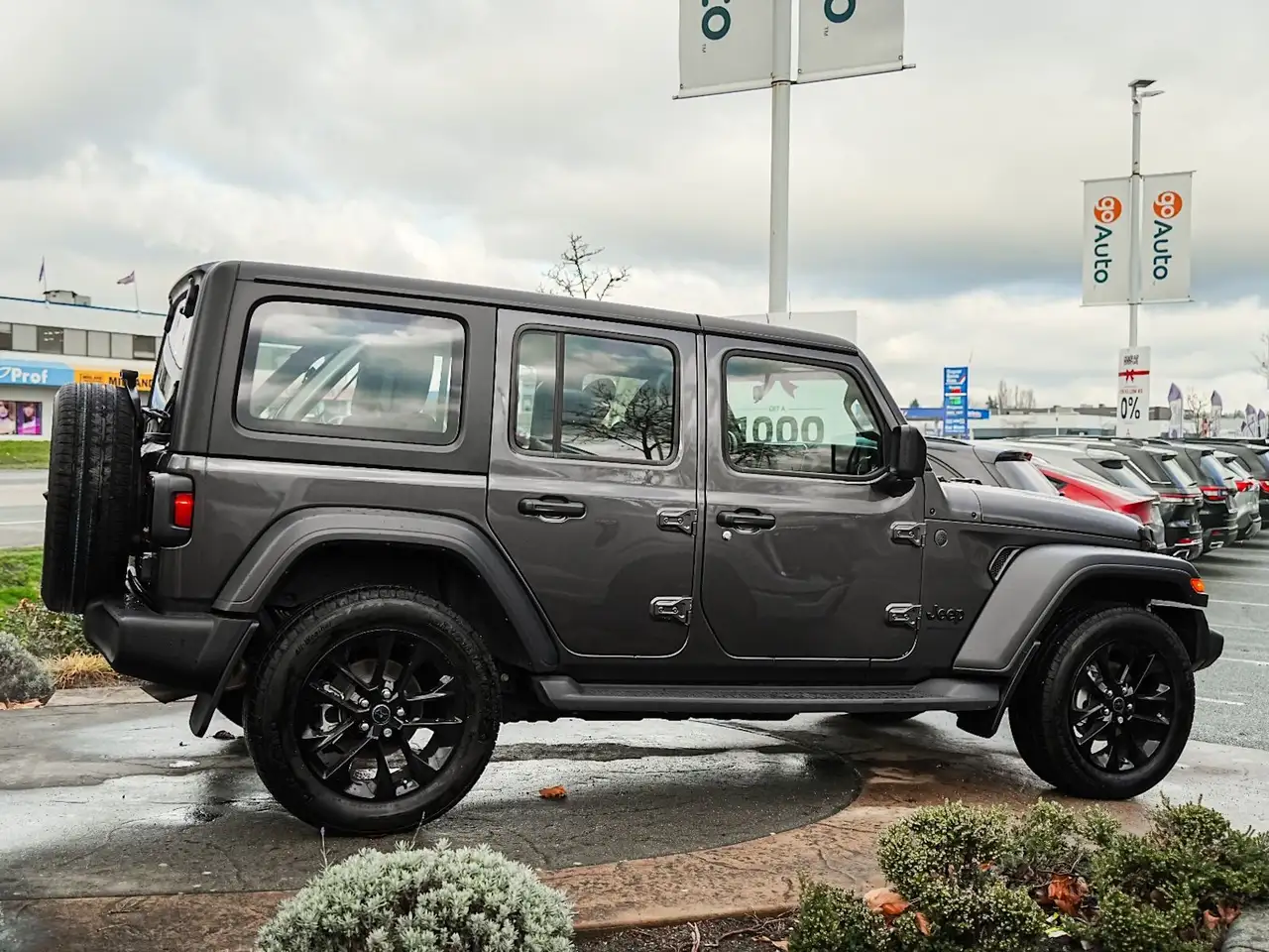 Jeep Wrangler снимка Jeep Wrangler